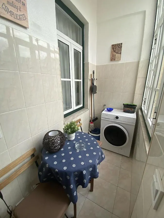 Apartamento Pedro Surf Shelter Lisboa